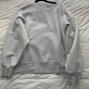 Aritzia boyfriend pullover